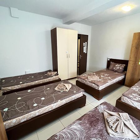 Majap Hostel Ohrid Exterior photo